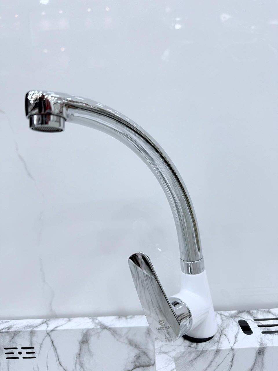 حنفية مطبخ - الصورة 2